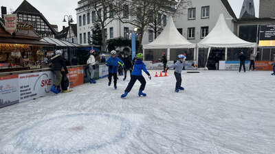 Schlittschuhlaufen2025